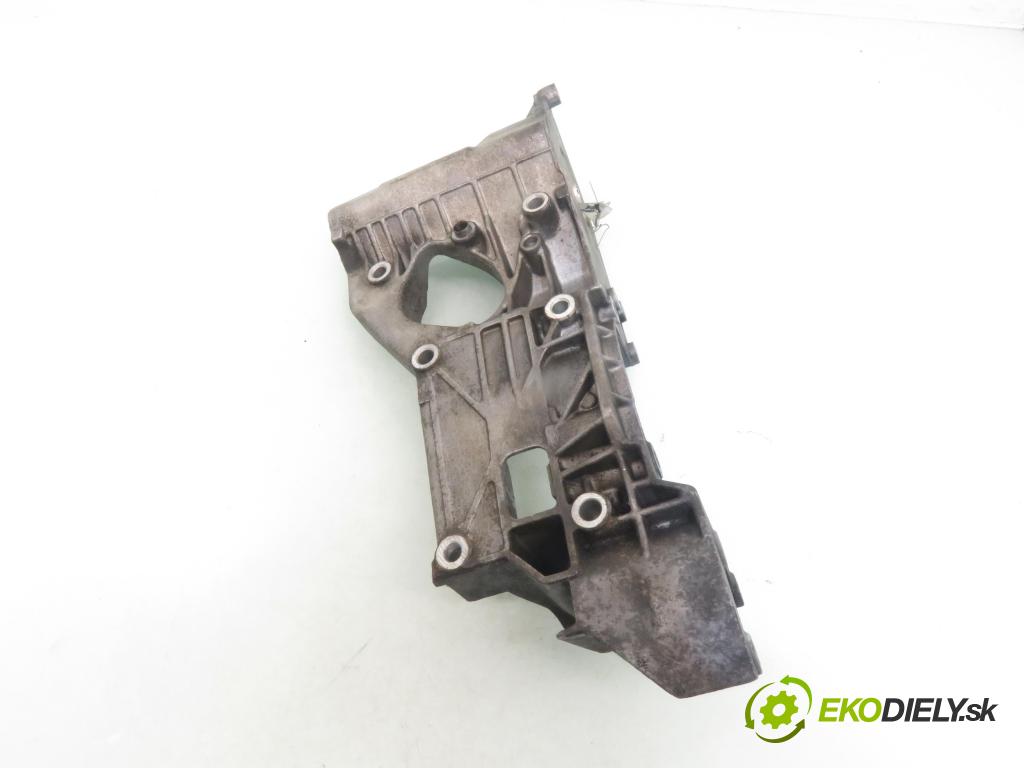 AUDI A3 (8L1) HB 1996 66,00 1.9 TDI - AGR 1896,00 Uchytenie alternátora 038903143A