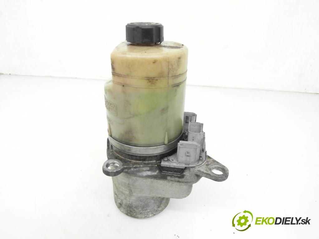 FORD FOCUS II (DA_, HCP) HB 2008 85,00 1.8 TDCi 115 - KKDA 1753,00 Pumpa servočerpadlo 4M513K514CA ; 1040085011094F