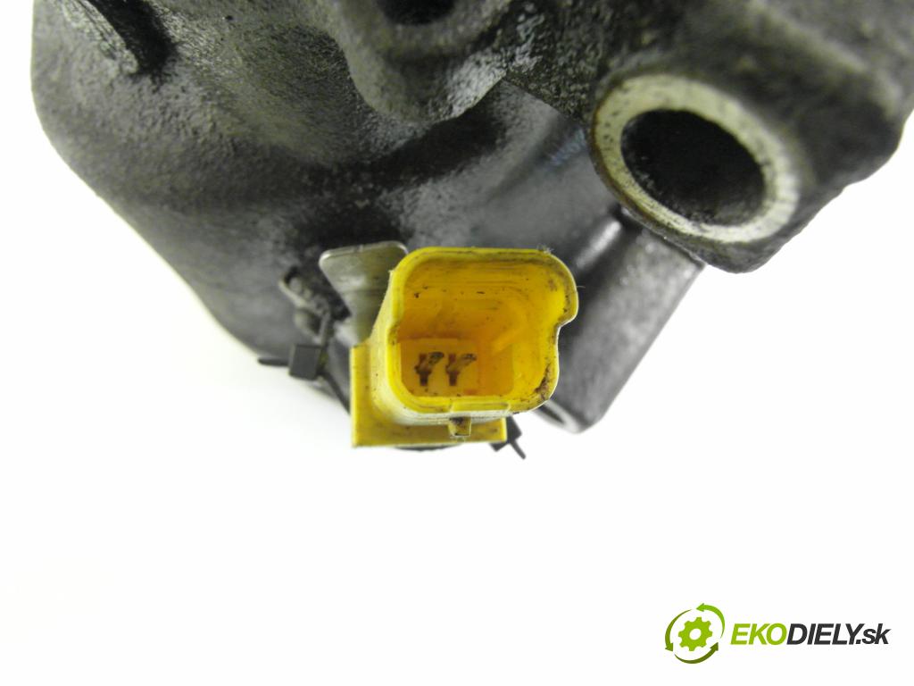 CITROEN C3 I (FC_) HB 2002 54,00 1.4 i - KFV (TU3JP) 1360,00 KOMPRESOR: klimatizace 9646273380 ; 1439F (Kompresor klimatizace)