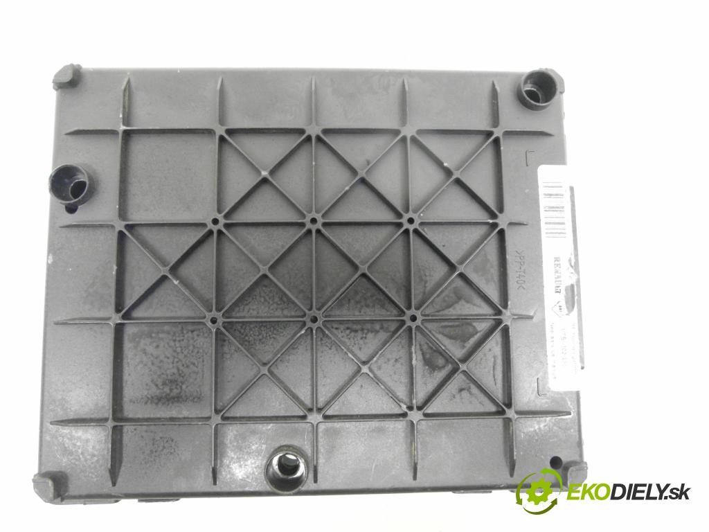 RENAULT MEGANE I (BA0/1_) HB 2001 75,00 1.9 dCi (BA05, BA1F) - F9Q 732 1870,00 MODUL BSI 8200029340B ; S108502510G