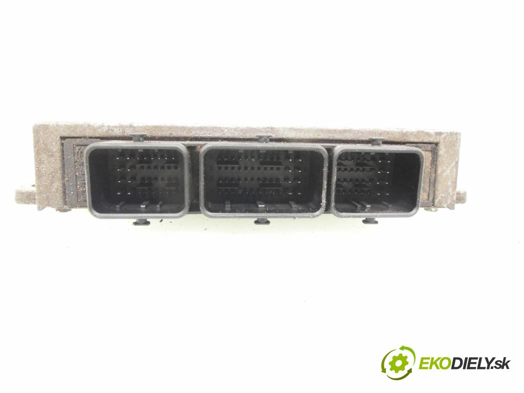 CITROEN C3 I (FC_) HB 2002 54,00 1.4 i - KFV (TU3JP) 1360,00 řídící jednotka motora 9648294180 ; 9642222380 ; 216476273