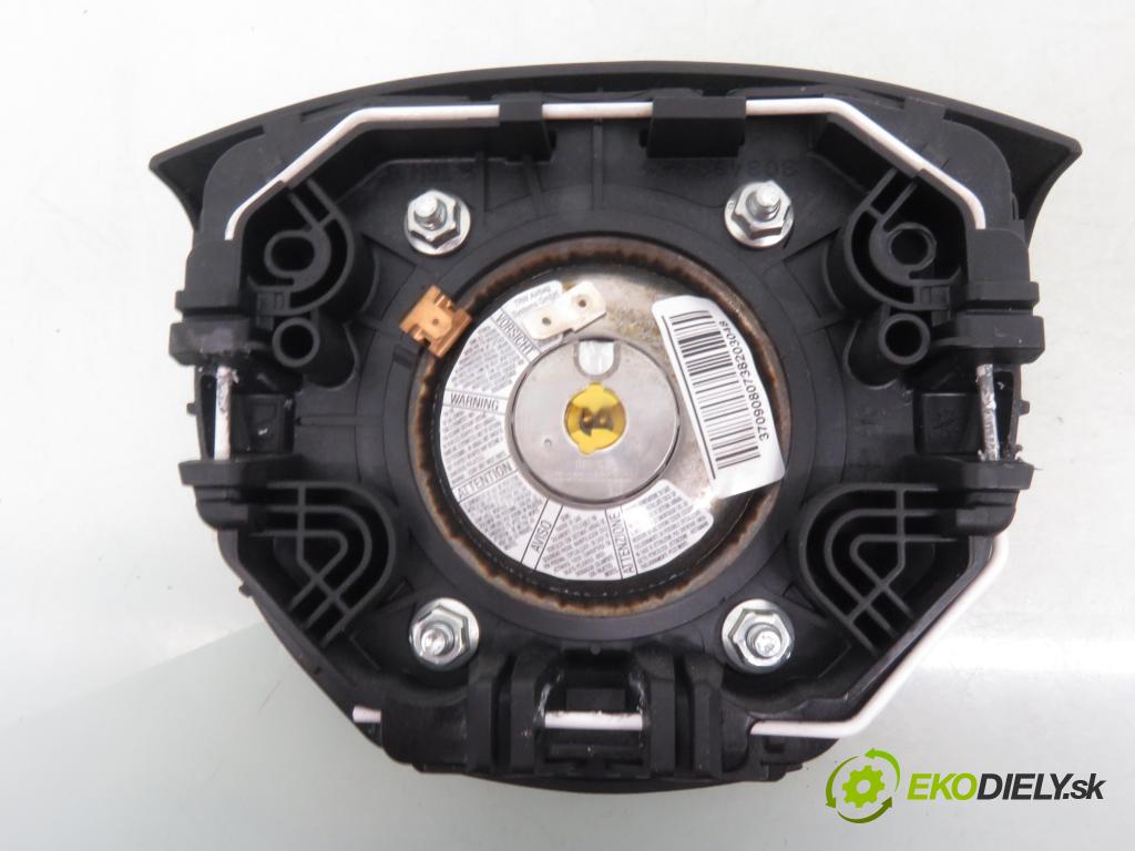 FORD FOCUS II (DA_, HCP) HB 2008 85,00 1.8 TDCi 115 - KKDA 1753,00 volant 4M513600CL ; 61638004A00 ; 30349336 (Volant)