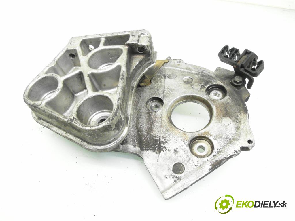 RENAULT SCENIC II (JM0/1_) MINIVAN 2005 88,00 1.9 DCI - F9Q 812 1870,00 Uchytenie pumpy vstrekovacej 8200240204