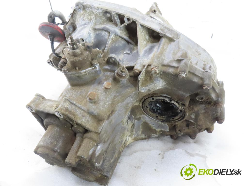 VW TRANSPORTER IV Skrzynia (70XA) FURGON 2002 65,00 2.5 TDI - AJT 2461,00 převodovka MANUALNA AFK
