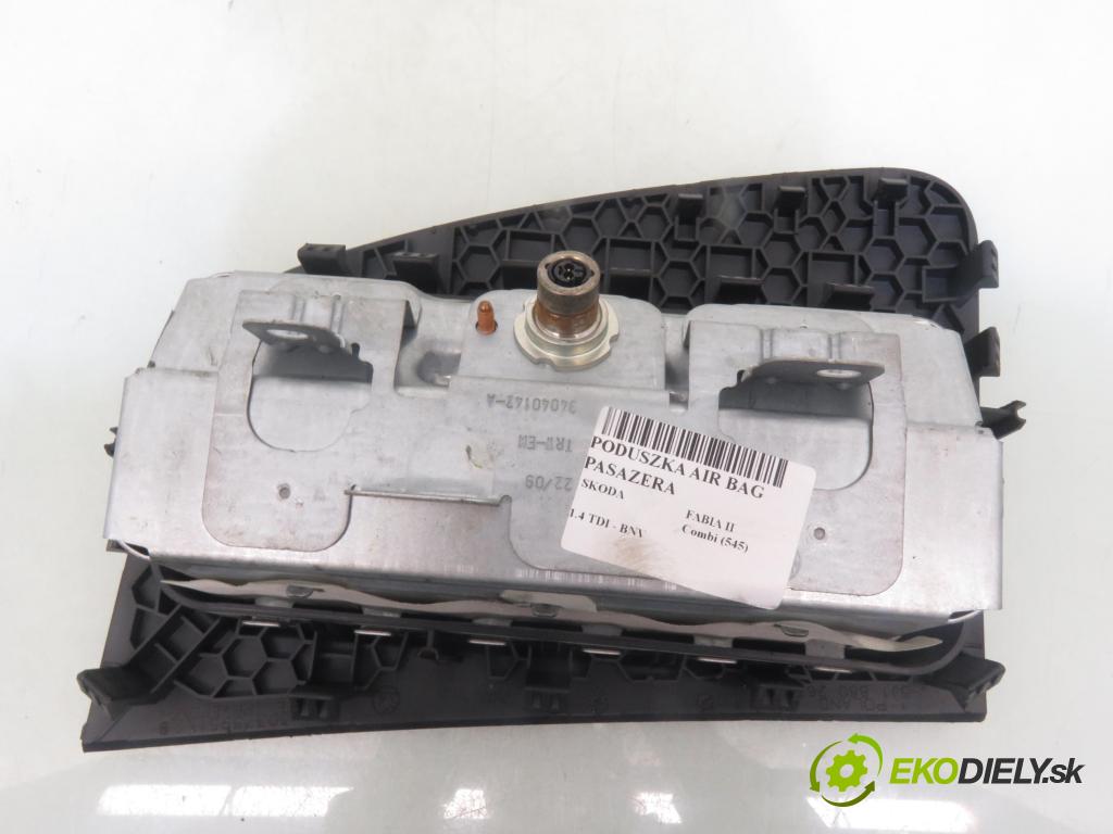 SKODA FABIA II Combi (545) KOMBI 2009 59,00 1.4 TDI - BNV 1422,00 AirBag air BAG CESTUJÍCÍ: 34040142 ; 5J1880267