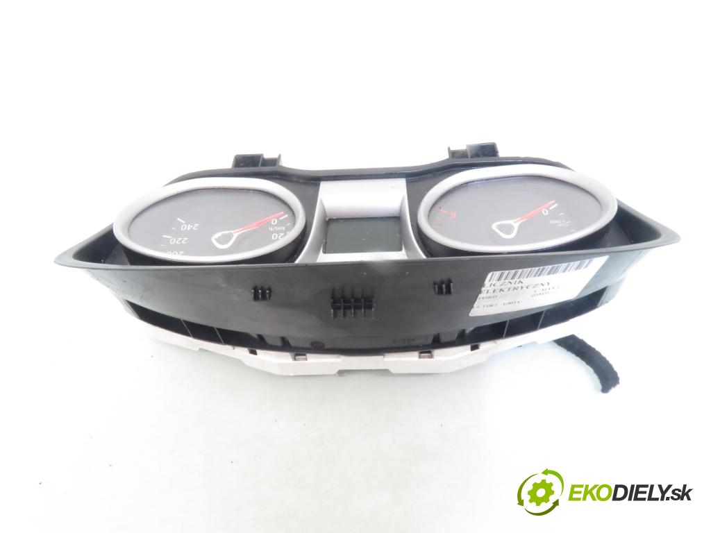 FORD FOCUS C-MAX (DM2) MINIVAN 2004 80,00 1.6 TDCi 109 - G8DA 1560,00 prístrojovka elektrický 8V4T10849GJ ; VP8V4F10849GJ