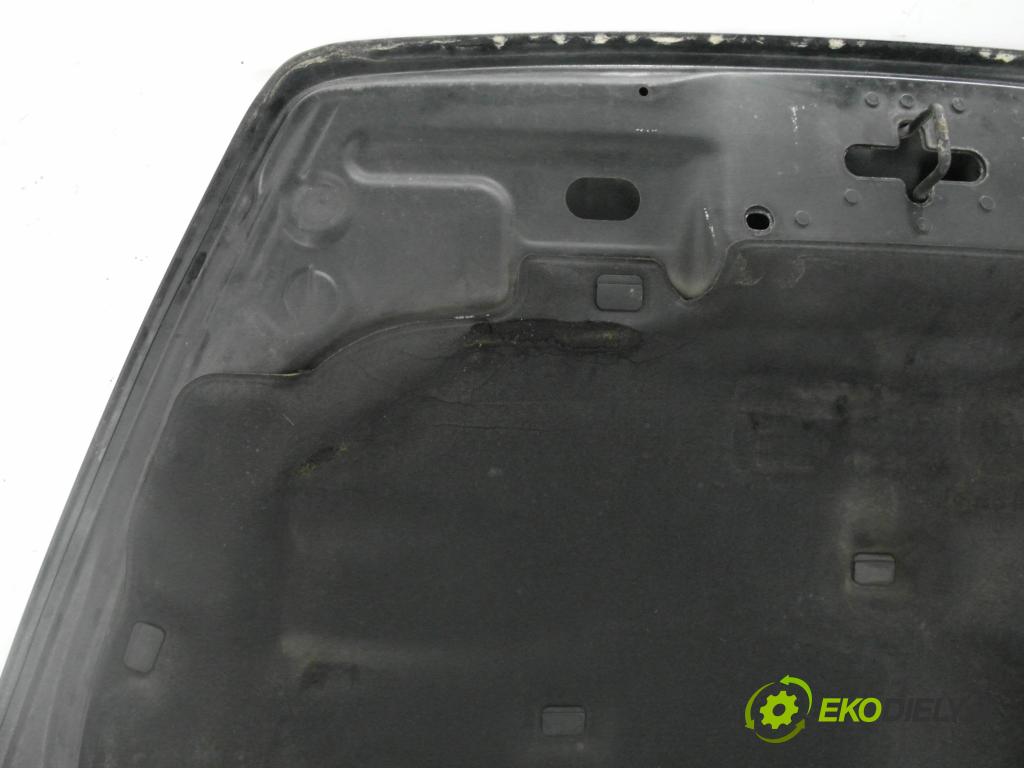VOLVO V50 (MW) KOMBI 2005 100,00 2.0 D 136 - D 4204 T (PSA) 1997,00 kapota  (Kapota)