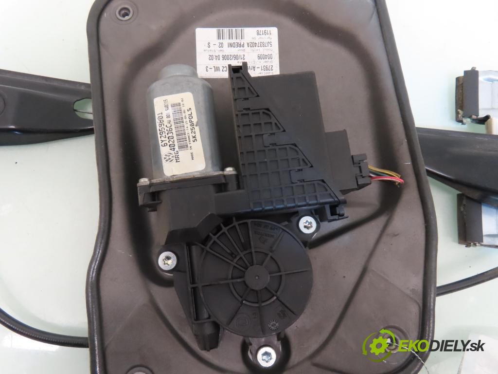 SKODA ROOMSTER (5J) KOMBIVAN 2007 59,00 1.4 TDI - BMS 1422,00 Mechanizmus okien 6Y2959801 ; 5J7837402A