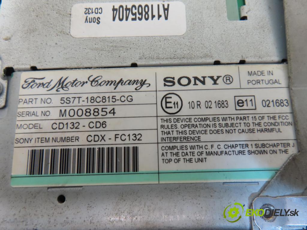 FORD MONDEO III (B5Y) SEDAN 2004 96,00 2.0 TDCi - FMBA 1998,00 RADIO CD 5S7T18C815CG ; CD132