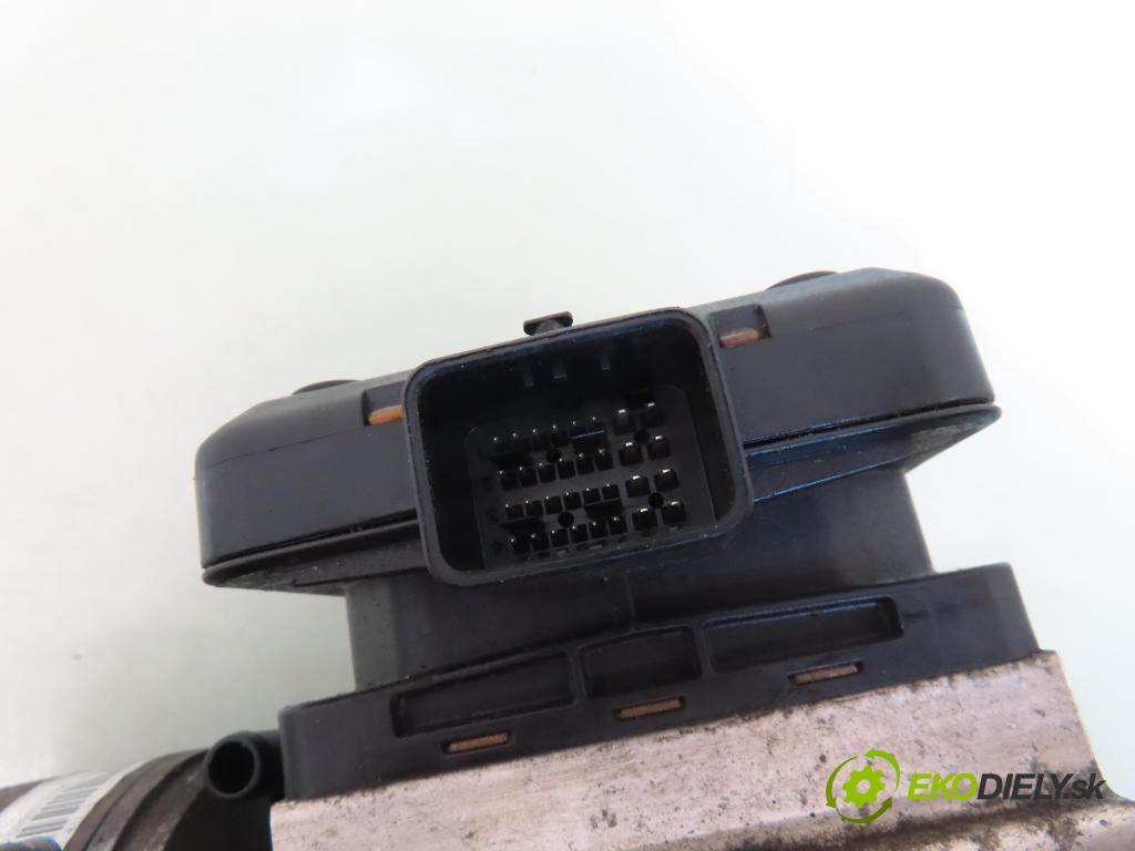 CITROEN C5 II (RC_) LIFTBACK 2006 92,00 1.8 16V - 6FY (EW7A) 1749,00 Pumpa nápravy 966128510245 ; 9654068680 ; 9400060