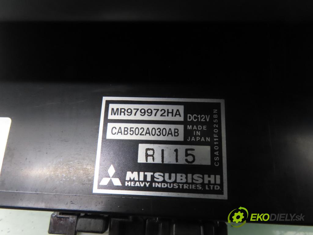 MITSUBISHI OUTLANDER I (CU_W) SUV 2003 118,00 2.4 4WD (CU5W) - 4G69 2378,00 Panel kúrenia KLIMATIZACE: MR979972HA ; MR979987