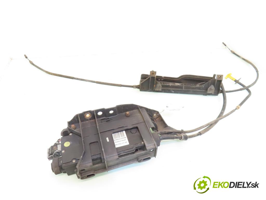 RENAULT SCENIC II (JM0/1_) MINIVAN 2005 83,00 1.6 (JM0C, JM0J, JM1B) - K4M 782 1598,00 BRZDA: ručny elektrický 8200418647