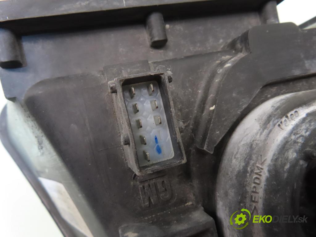 OPEL MERIVA A nadwozie wielkoprzestrzenne (MPV) (X03) MINIVAN 2004 92,00 1.8 - Z 18 XE 1796,00 Svetlo LP 93321052GL