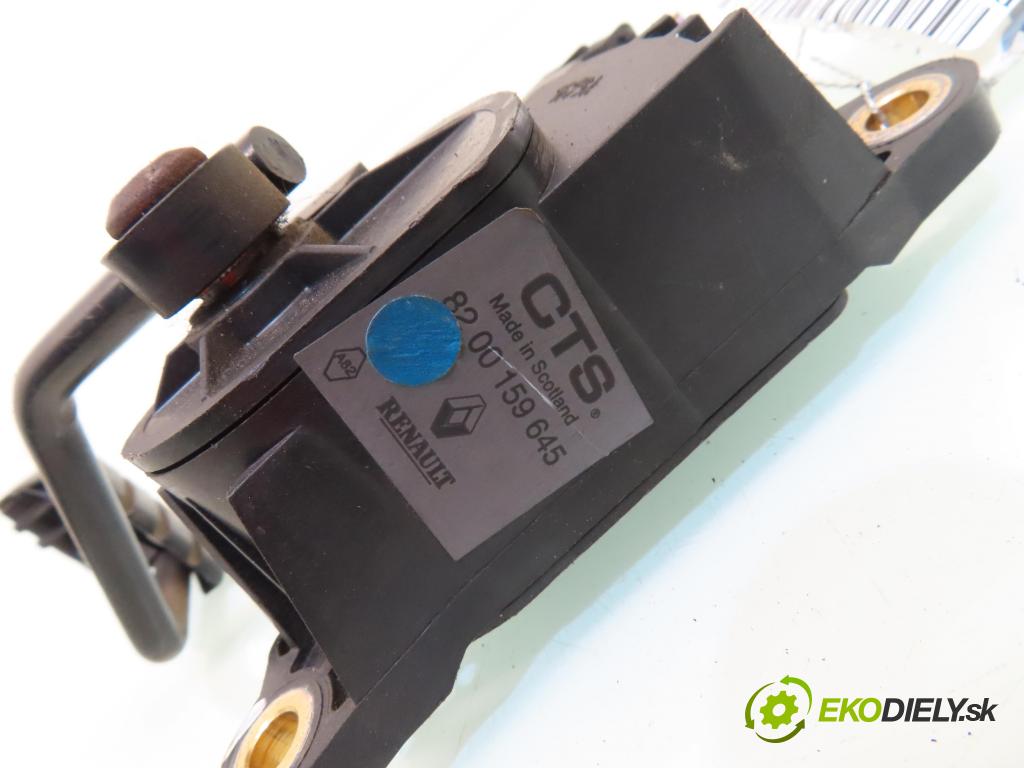 RENAULT SCENIC II (JM0/1_) MINIVAN 2003 88,00 1.9 DCI - F9Q 812 1870,00 Potenciometer plynu 8200159645 (Potenciometer plynového pedálu)