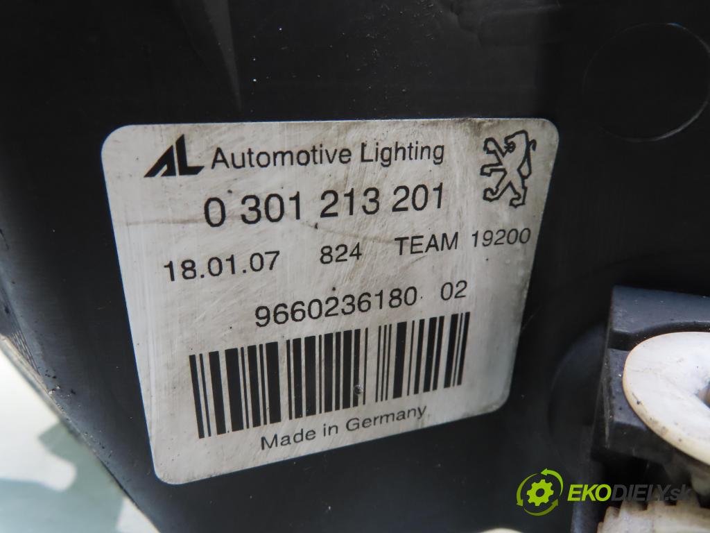PEUGEOT 407 SW (6E_) KOMBI 2007 80,00 1.6 HDi 110 - 9HZ (DV6TED4) 1560,00 Svetlo LP 0301213201 ; 0301213201 ; 9660236180