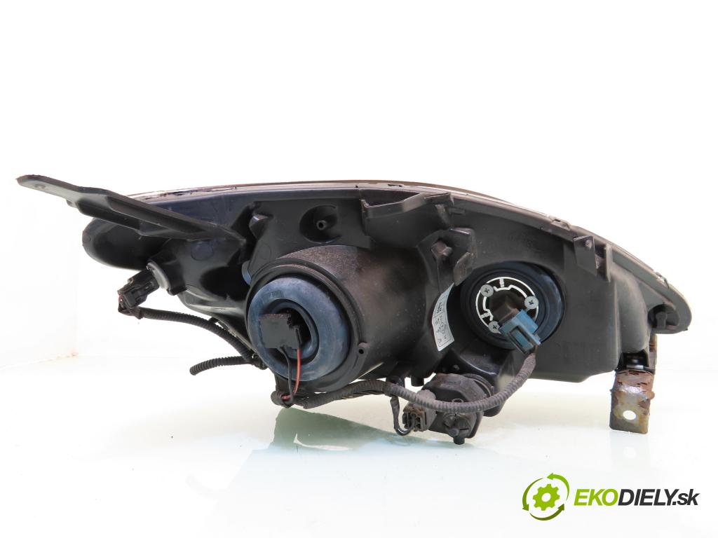HONDA CIVIC VII Hatchback (EU, EP, EV) HB 2002 74,00 1.7 CTDi 101 - 4EE-2 (Isuzu) 1686,00 světlo LP