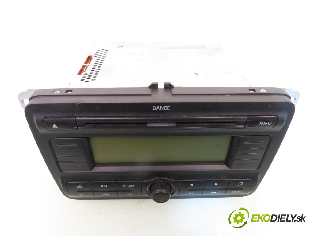 SKODA FABIA II Combi (545) KOMBI 2010 59,00 1.4 TDI - BNV 1422,00 RADIO CD 5J0035161A