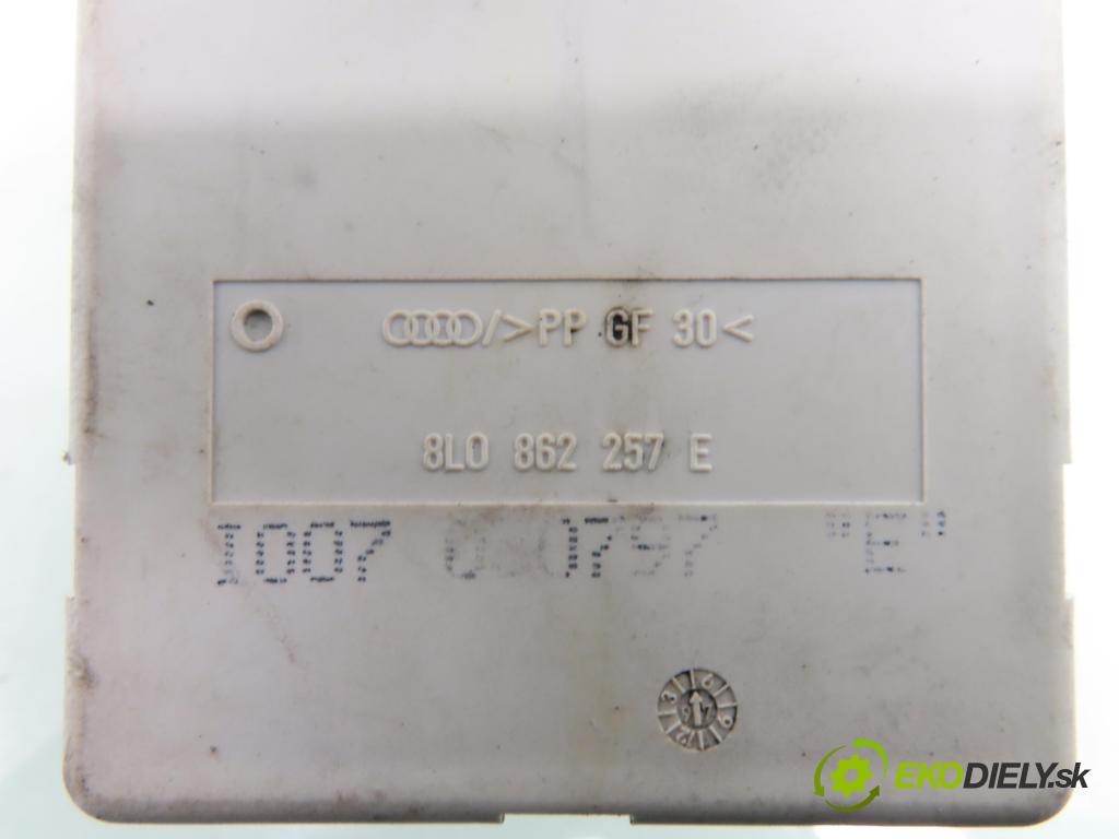 AUDI A4 (8D2, B5) SEDAN 1997 81,00 1.9 TDI - AFN 1896,00 pumpa zámku centrálneho 8L0862257E