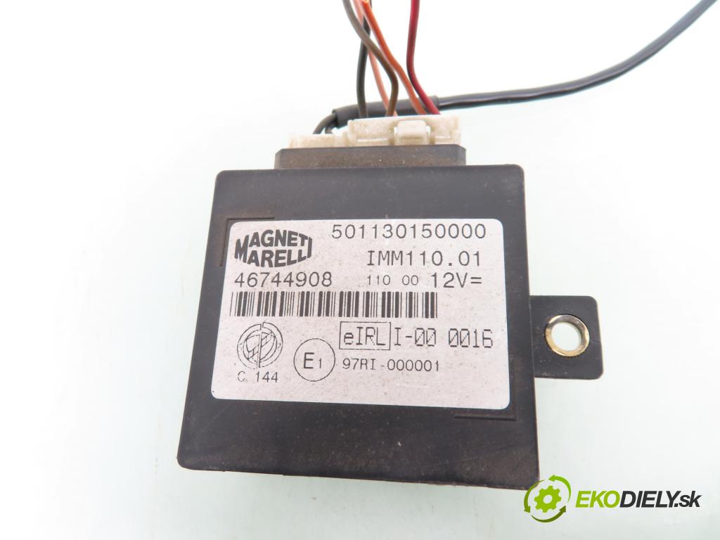 FIAT BRAVA (182_) HB 2000 60,00 1.2 16V 80 - 182 B2.000 1242,00 spinačka / imobilizéra IMMO / Riadiaca jednotka 0261206276 ; 00468004220