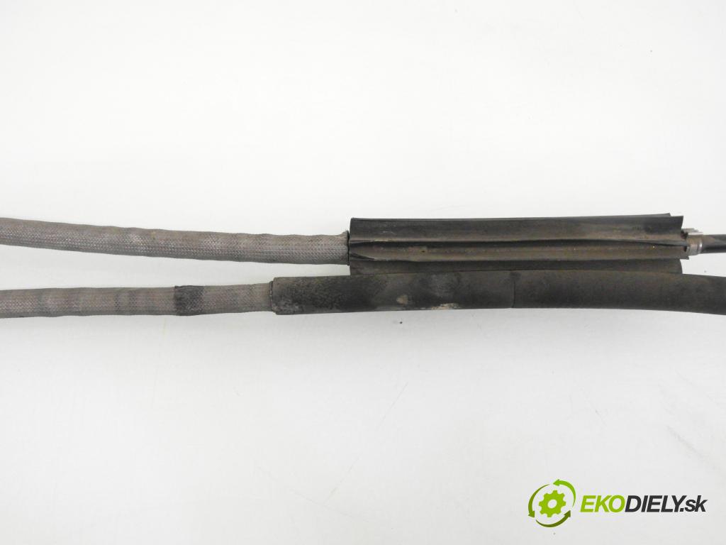 CITROEN C5 II (RC_) LIFTBACK 2006 92,00 1.8 16V - 6FY (EW7A) 1749,00 ZVEDÁK: 9658259980