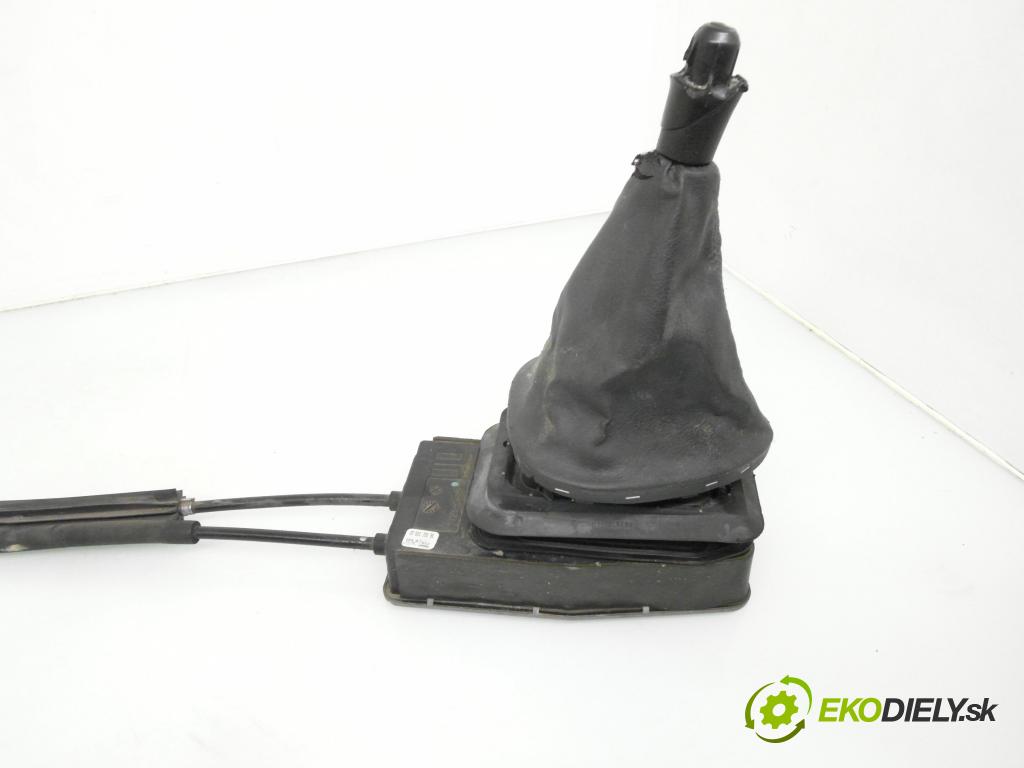 CITROEN C5 II (RC_) LIFTBACK 2006 92,00 1.8 16V - 6FY (EW7A) 1749,00 ZVEDÁK: 9658259980