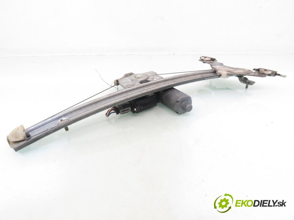 TOYOTA AVENSIS (_T22_) LIFTBACK 1998 81,00 1.6 (AT220_) - 4A-FE 1587,00 Mechanizmus okien 119735XXX