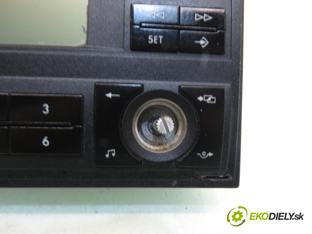 VW SHARAN (7M8, 7M9, 7M6) MINIVAN 2004 85,00 1.9 TDI - AUY 1896,00 RADIO CD 1J0035191A