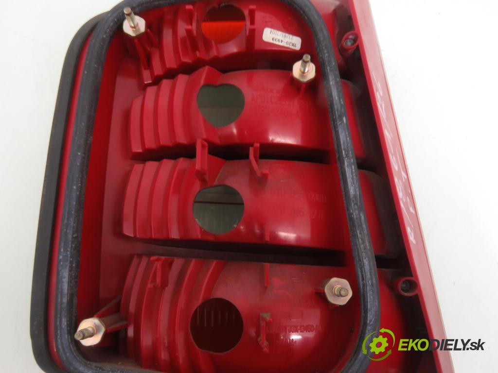 SKODA FABIA I SEDAN (6Y3) SEDAN 2004 47,00 1.2 - AZQ 1198,00 Svetlo pravé zadné 6Y9945096B ; 6Y9945258