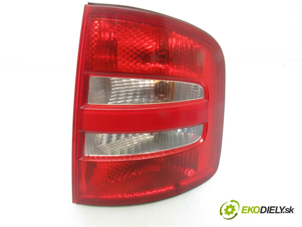 SKODA FABIA I SEDAN (6Y3) SEDAN 2004 47,00 1.2 - AZQ 1198,00 Svetlo pravé zadné 6Y9945096B ; 6Y9945258