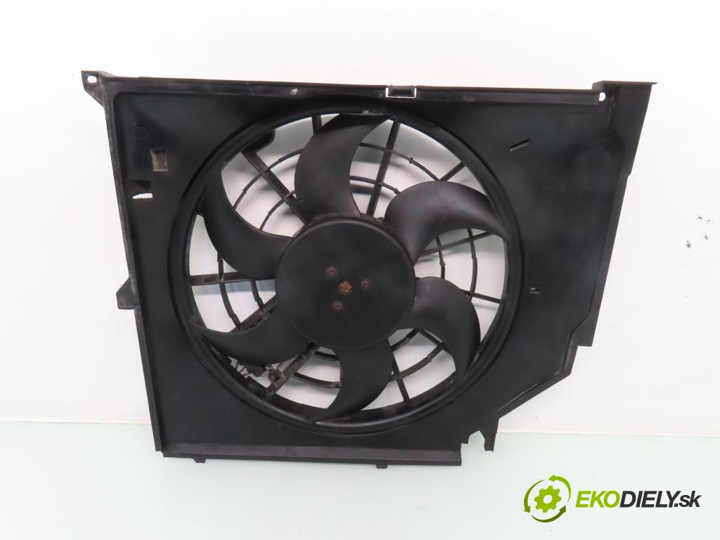 BMW 3 Touring (E46) KOMBI 2000 87,00 318 i - M43 B19 (194E1) 1895,00 Ventilátor chladič vody 0130303827