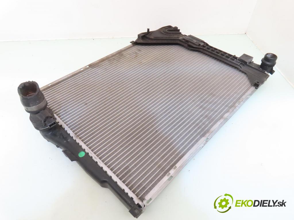 BMW 3 Touring (E46) KOMBI 2000 87,00 318 i - M43 B19 (194E1) 1895,00 chladič vody 60782A ; 6078211E