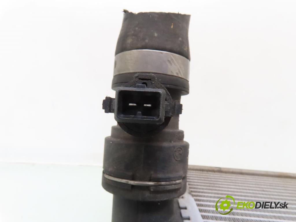 BMW 3 Touring (E46) KOMBI 2000 87,00 318 i - M43 B19 (194E1) 1895,00 chladič vody 60782A ; 6078211E