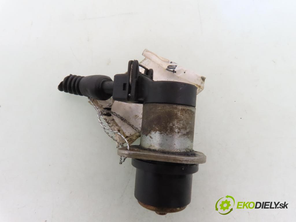 ALFA ROMEO 147 (937_) HB 2002 88,00 1.6 16V T.SPARK (937.AXA1A, 937.AXB1A, 937.BXB1A)  1598,00 snímač časování VAČKOVÁ HŘÍDEL: