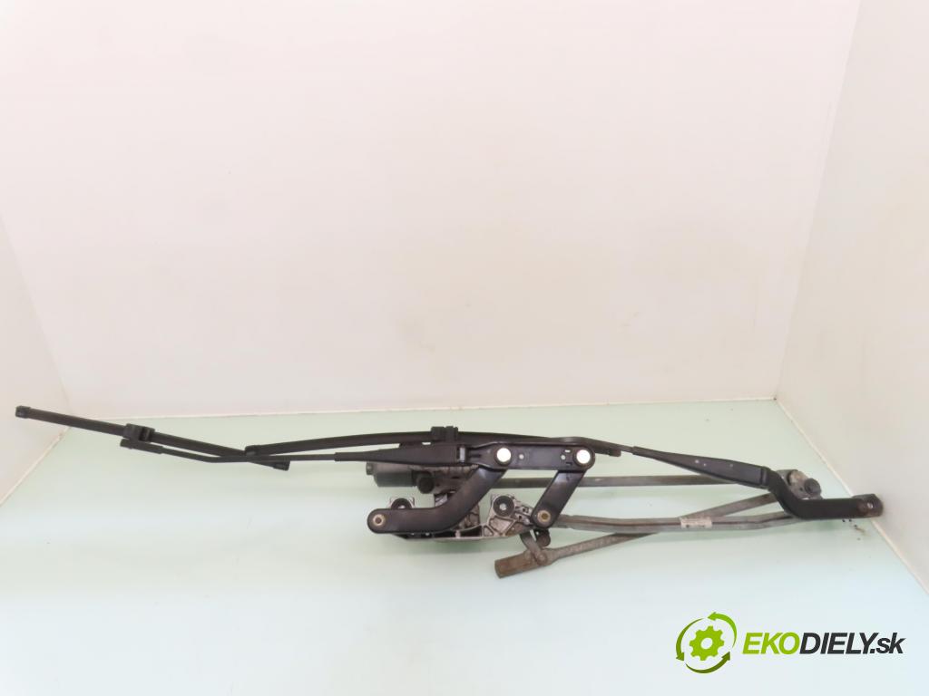 FORD FOCUS C-MAX (DM2) MINIVAN 2006 80,00 1.6 TDCi - G8DA 1560,00 Motorček stieračov 3M5117K484A ; 0390241724 ; 3397020600