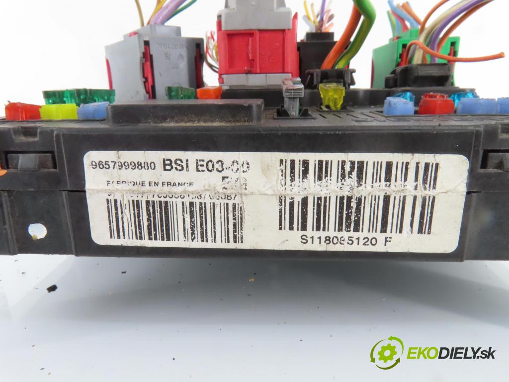 CITROEN BERLINGO FIRST Skrzynia (M_) FURGON 2006 51,00 1.9 D 70 (MBWJZ, MCWJZ) - WJY (DW8B) 1868,00 MODUL BSI 9657999880 ; S118085120F