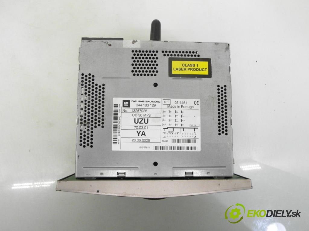 OPEL CORSA D (S07) HB 2006 59,00 1.2 - Z 12 XEP 1229,00 RADIO CD 344183129 ; 13257028 ; 13209460