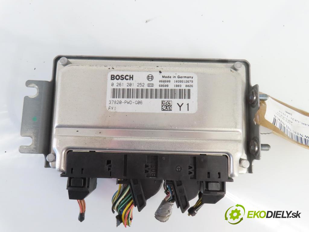 HONDA JAZZ II (GD_, GE3, GE2) HB 2006 57,00 1.2 i-DSI (GD5, GE2) - L12A1 1243,00 řídící jednotka motora 0261201252 ; 37820PWDG06 ; 1039S12679
