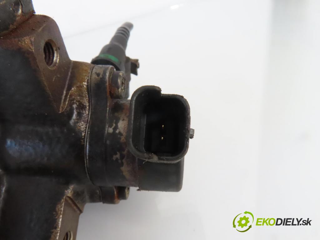 PEUGEOT 307 (3A/C) HB 2000 79,00 2.0 HDi 110 - RHS (DW10ATED) 1997,00 Pumpa vysokého tlaku 0445010046 ; 0281002493
