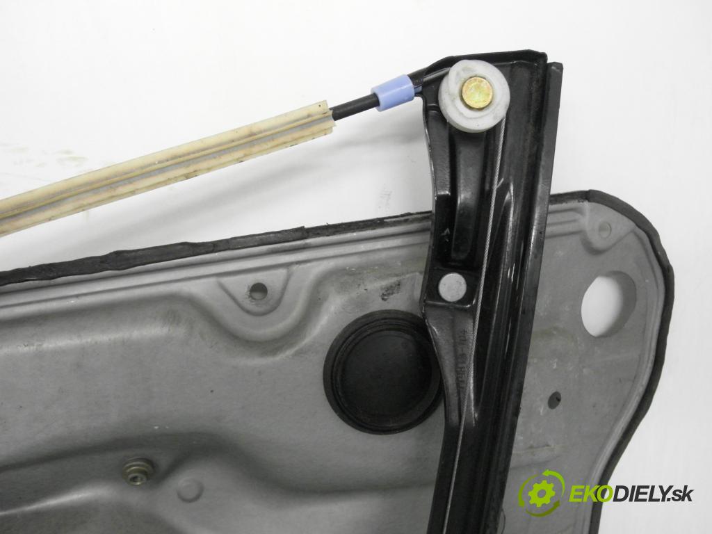 VW GOLF IV (1J1) HB 2003 55,00 1.4 16V - AHW 1390,00 mechanismus oken 1J4837755E ; 1J4837729AE ; 1C1959801A