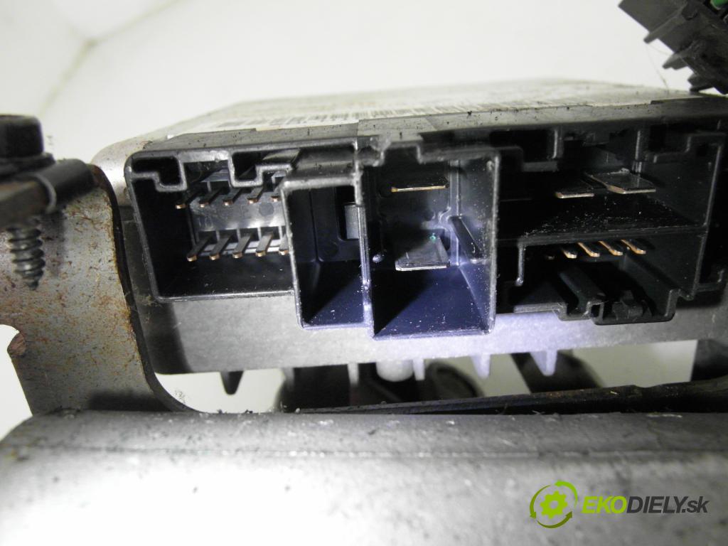 FIAT PUNTO (188_) HB 1999 44,00 1.2 60 (188.030, .050, .130, .150, .230, .250) - 1 1242,00 SLOUPEC / PODPORA elektrický 26076971023 ; 26078330012 ; 26082642