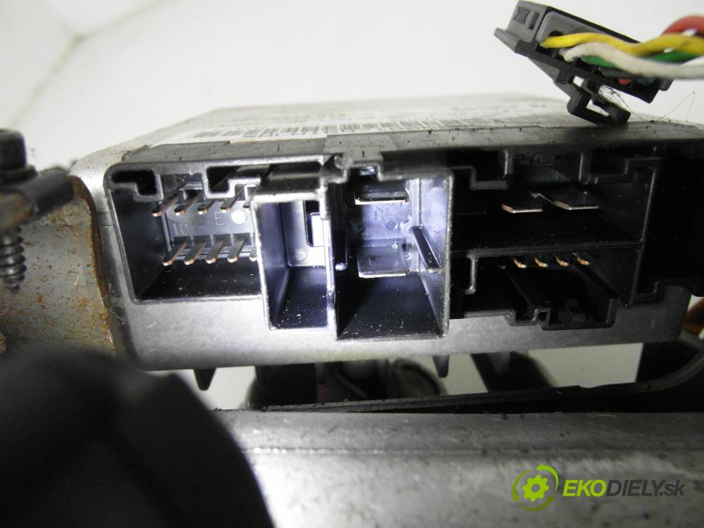 FIAT PUNTO (188_) HB 1999 44,00 1.2 60 (188.030, .050, .130, .150, .230, .250) - 1 1242,00 SLOUPEC / PODPORA elektrický 26076971023 ; 26078330012 ; 26082642