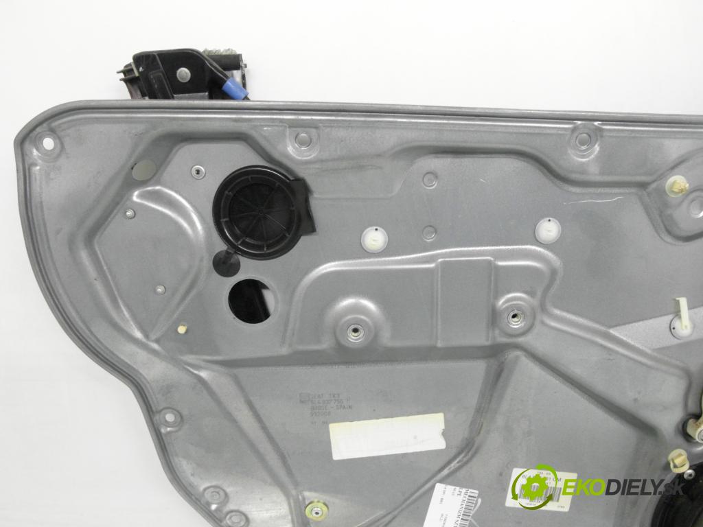 SEAT CORDOBA (6L2) SEDAN 2004 55,00 1.4 16V - BBY 1390,00 mechanismus oken 6L4837755P ; 6Q2959802A ; 6L4837751CM