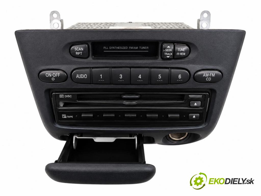 TOYOTA YARIS (_P1_) HB 2002 50,00 1.0 (SCP10_) - 1SZ-FE 998,00 RADIO CD modul 861200D022 ; A56804
