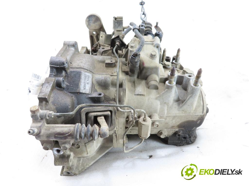 MITSUBISHI OUTLANDER I (CU_W) SUV 2003 118,00 2.4 4WD (CU5W) - 4G69 2378,00 převodovka MANUALNA W5M421V4B1