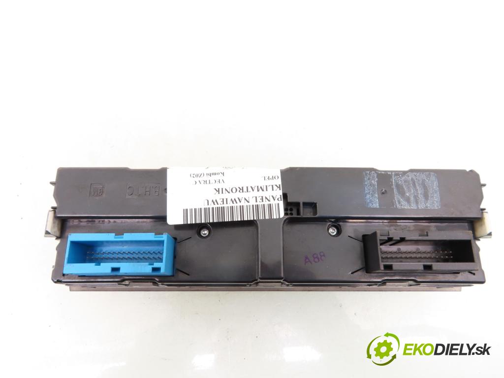 OPEL VECTRA C Kombi (Z02) KOMBI 2006 110,00 1.9 CDTI - Z 19 DTH 1910,00 Panel topení KLIMATRONIK 74670703