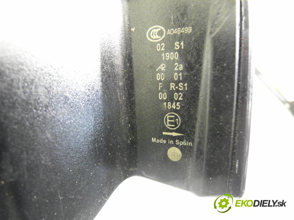 OPEL ASTRA H GTC (L08) COUPE 2005 77,00 1.6 - Z 16 XE1 1598,00 světlo pravé zadní 13252444 ; 93357460