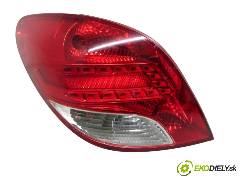 PEUGEOT 207 (WA_, WC_) HB 2009 66,00 1.6 HDi - 9HX (DV6ATED4) 1560,00 Svetlo ľavé zadné 968656608000 ; VP9PFX13405A ; 6350HQ