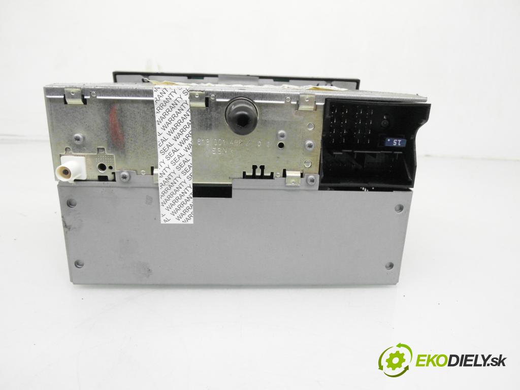 OPEL ASTRA H GTC (L08) COUPE 2005 77,00 1.6 - Z 16 XE1 1598,00 RADIO CD 13154304 ; 453116246 ; 13111165