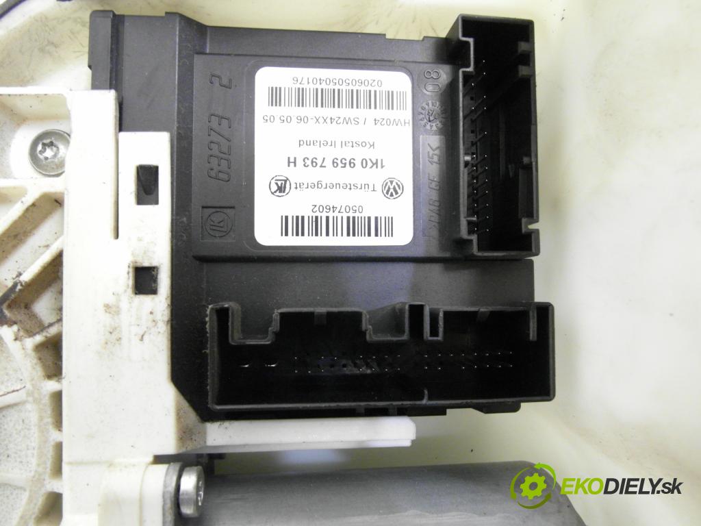 SEAT ALTEA (5P1) MINIVAN 2004 75,00 1.6 - BGU 1595,00 mechanismus oken 1K0959793H ; 5P0837401J