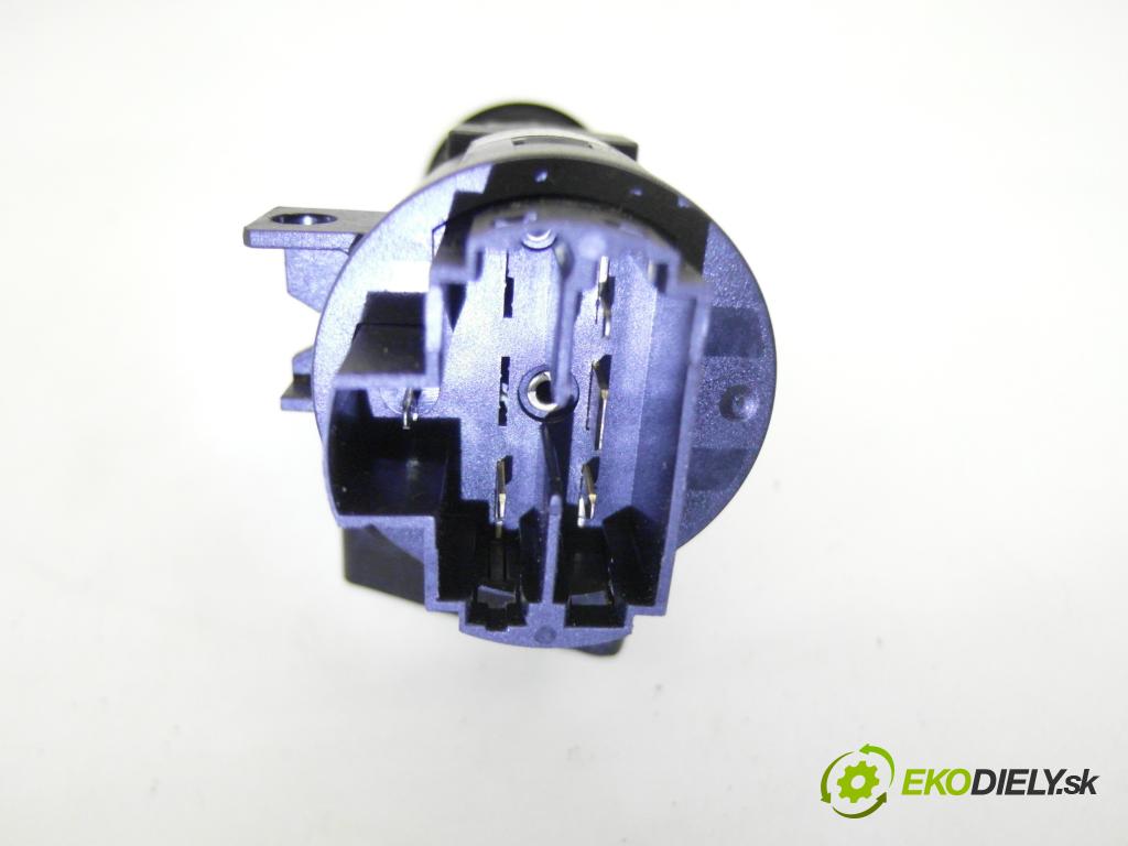 FIAT PANDA (169_) HB 2003 40,00 1.1 - 187 A1.000 1108,00 spínačka / imobilizéra IMMO / řídící jednotka IAW5AFSM ; IAW5AFSMHW607 ; 61027500
